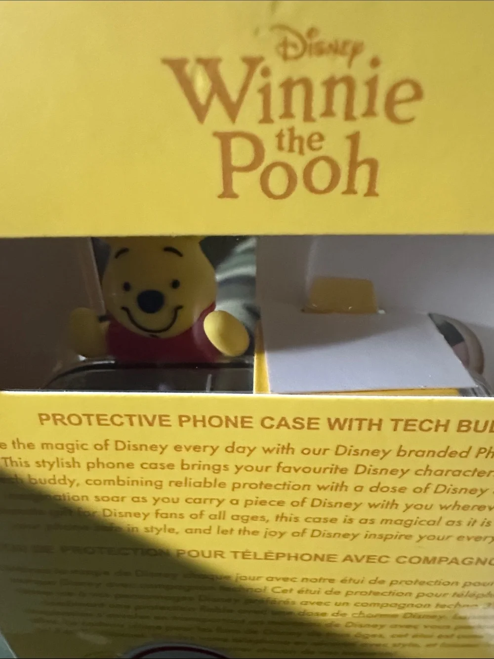 Disney Winnie the Pooh Multicolor Phone Case with Tech Buddy